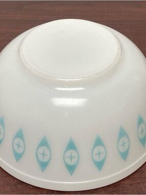 Vintage Pyrex Milk Glass Mixing Bowl with Teal Atomic Eye Motif